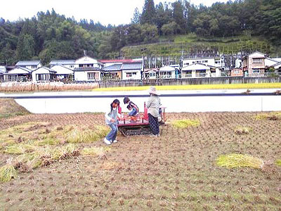 b-081004-(9).jpg